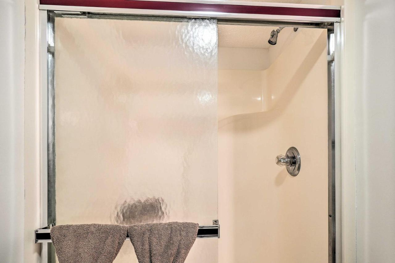 Picturesque Pigeon Forge Cabin With Mountain Views المظهر الخارجي الصورة
